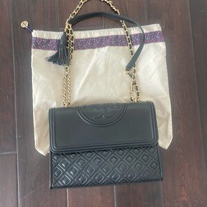 Tory Burch Fleming Shoulder Bag